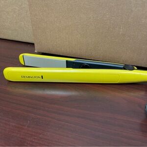 Remington Yellow 1" Ceramic S-3500 Flat Iron Hair Straightener Tool Tested